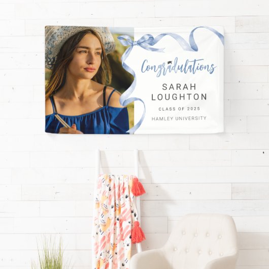 Trendy Blue Bow Foto Abschluss Banner (Insitu)