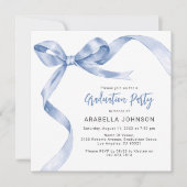 Trendy Blue Bow Graduation Party Einladung (Vorderseite)