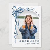 Trendy Blue Bow Ribbon 4 FOTO Graduation Party Einladung (Vorderseite)