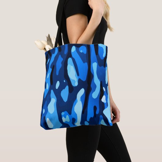 Trendy Blue Camouflage Abstraktes Muster Tasche (Von Nahem)
