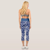Trendy Blue und White Polka Dot Capris (Rückseite)