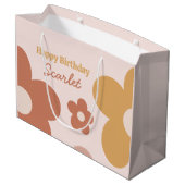 Trendy Boho Daisies Große Geschenktüte (Rückseite Schrägansicht)