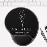 Trendy Boho Rustikal Schwarz-Weiß Personalisiert Gel Mousepad<br><div class="desc">Entspannen Sie im Arbeitsbereich mit unserem schicken Boho Rustic Black and White Personalisiert Gel Mouse Pad, wo Funktionalität und Eleganz aufeinander treffen. Dieses ergonomische Mauspad verfügt über eine Erholung aus dem Handgelenk, die während langer Stunden am Schreibtisch für maximalen Komfort sorgt und somit für Ihr Chef oder Ihre Mitarbeiter ein...</div>