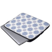 Trendy Boho Winter Blue, White Mandala Pattern Zen Laptopschutzhülle (Vorne Knopf)