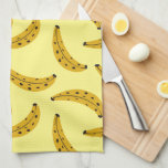 Trendy Bold Banana Patten Yellow Geschirrtuch<br><div class="desc">Quirkisches,  kaltes Bananenmuster auf gelbem Küchentuch.</div>