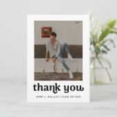 Trendy Boy Abschluss Foto Minimal bearbeitbar Dankeskarte (Stehend Vorderseite)