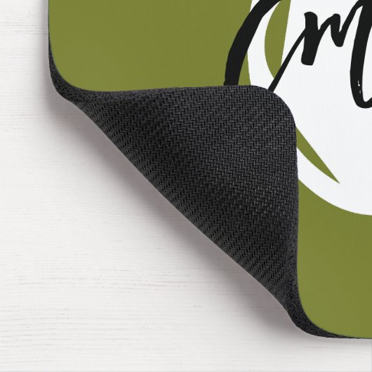 Trendy Bright Monogram farbenfrohe Grünschrift Mousepad (Ecke)