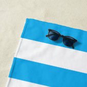 Trendy Bright Summer Cerulean Blue Stripes Strandtuch (Beispiel)