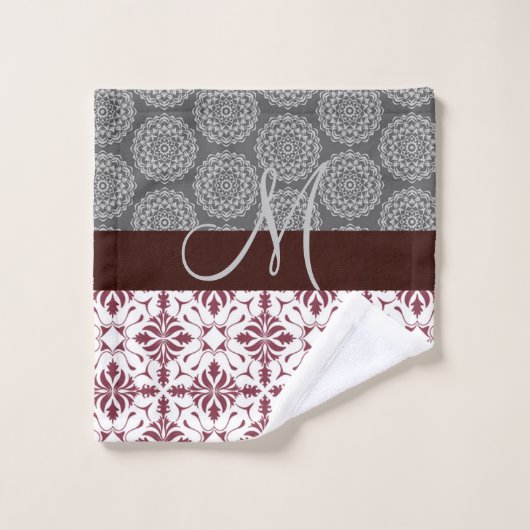 Trendy Burgundy und Gray Damask Monogram Badhandtuch Set (Waschlappen)