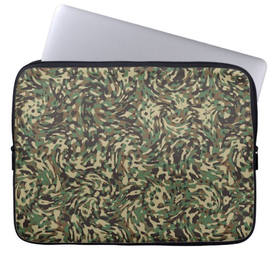Trendy Camouflage Green Laptopschutzhülle (Vorderseite)