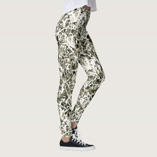Trendy Chic Lavishly on Winter White Camouflage Leggings (Rechts)