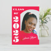 Trendy Chic Script Pink Graduation Party Einladung (Stehend Vorderseite)