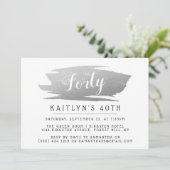 Trendy & Chic Silver Foil Ladys Birthday Einladung (Stehend Vorderseite)