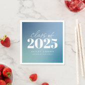Trendy Class of 2024 Blue Gradient Abschluss Serviette (Beispiel)
