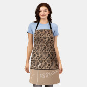 Trendy Coffee Lover Muster Personalisiert Name Apr Schürze (Getragen)