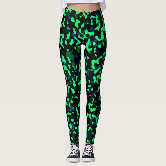 Trendy Cool Blue Green Black Camouflage Leggings (Vorderseite)