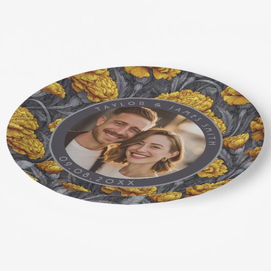 Trendy Custom Carnation Flower Spring Wedding Pappteller (Schrägansicht)