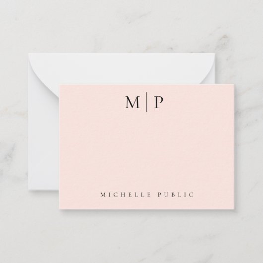 Trendy Custom Template Chic Blush Pink Monogrammed Mitteilungskarte (Vorderseite)