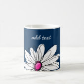 Trendy Daisy Floral Illustration - Marine und Rosa Kaffeetasse (Mittel)