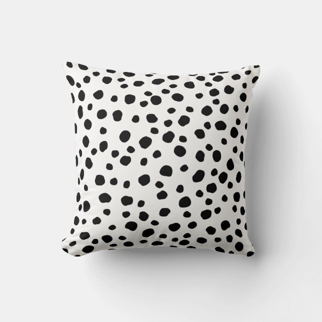 Trendy Dalmatiner Dots Black and White Spots Kissen (Vorderseite)