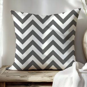 Trendy Dark Gray und White Zickzack Zigzag Streife Kissen