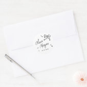 Trendy Doodle Script Ribbon Wedding Runder Aufkleber (Umschlag)