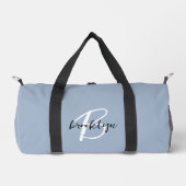 Trendy Dusty Blue Schwarz-weiß Script Monogram Duffle Bag (Vorderseite)