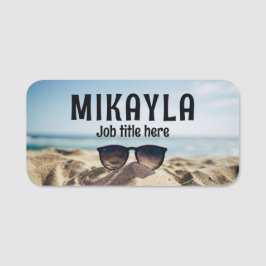 Trendy Eyeglasses auf einem optischen Strand Namensschild