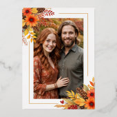 Trendy Fancy Initials Floral Fall Bouquets Folieneinladung (Rückseite)