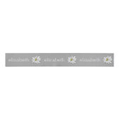 Trendy Floral Daisy mit graugelbem individuelle Na Ripsband (Vorderseite)