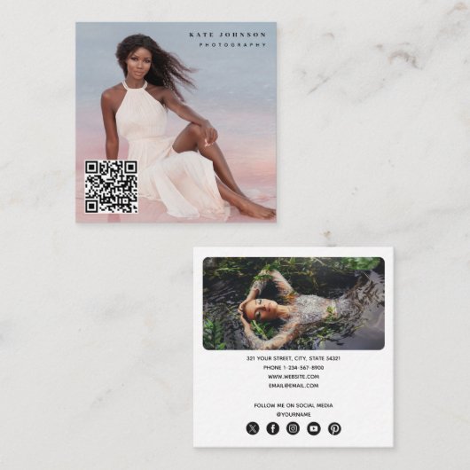 Trendy Fotograf QR Code Social Media Icons Quadratische Visitenkarte (Vorne/Hinten)