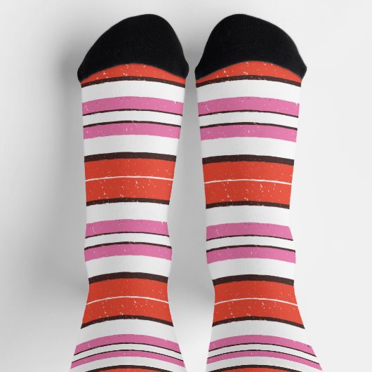 Trendy fröhliche Farben gestreift Muster l Red l P Socken (Oben)