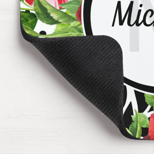 Trendy Geometric Stripe Muster Red Foral Monogram Mousepad (Ecke)