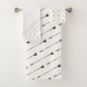 Trendy Geometric White & Gold Arrows Badhandtuch Set (Insitu)
