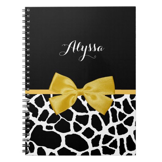 Trendy Giraffe Print Golden Yellow Bow mit Namen Notizblock (Vorderseite)