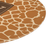 Trendy Giraffe Print mit Chic Monogram Schneidebrett (Ecke)