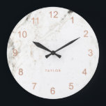 Trendy Glam Falsch Rose Gold Look and White Marble Große Wanduhr<br><div class="desc">This elegant,  modern clock feys,  falsch rose gold look numerals,  wir haben einen weißen,  marble look background.</div>