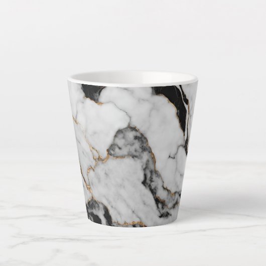 Trendy Gold Black and White Marmor Milchtasse (Vorderseite)