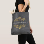 Trendy Gold Monogram Name Script Tote Bag Tasche<br><div class="desc">Ein klassisches Metallic-Grau- und Goldmonogramm mit weißer Schrift schmückt diesen Totbeutel. Entworfen für Sie von BlackBerry Boulevard.</div>