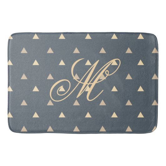 Trendy Gold Triangle Confetti auf grauem Monogramm Badematte (Vorderseite)