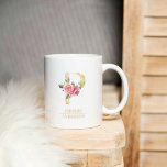 Trendy Gold Watercolor Blume Letter P | Monogramm Kaffeetasse<br><div class="desc">Trendy Gold Watercolor Blume Letter P | Monogramm</div>