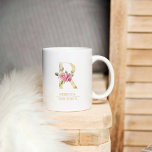 Trendy Gold Watercolor Blume Letter R | Monogramm Kaffeetasse<br><div class="desc">Trendy Gold Watercolor Blume Letter R | Monogramm</div>