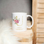 Trendy Gold Watercolor Blume Letter U | Monogramm Kaffeetasse<br><div class="desc">Trendy Gold Watercolor Blume Letter U | Monogramm</div>