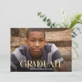 Trendy Graduate Gold Overlay Modernes Grad Party Einladung (Stehend Vorderseite)