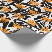 Trendy Graffiti Crown Pattern Orange Black Geschenkpapier (Ecke)