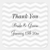 Trendy, grau und weiß Zickzack Muster Hochzeit Quadratischer Aufkleber (Vorderseite)