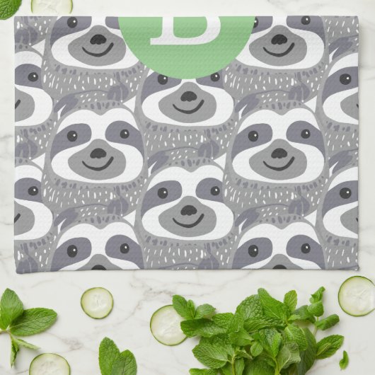 Trendy Gray Sloth Doodles | Monogramm Geschirrtuch (Gefaltet)