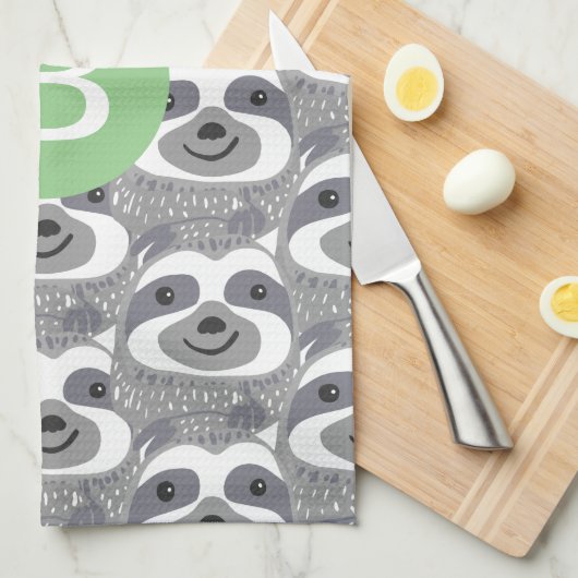 Trendy Gray Sloth Doodles | Monogramm Geschirrtuch (Viertel Falte)