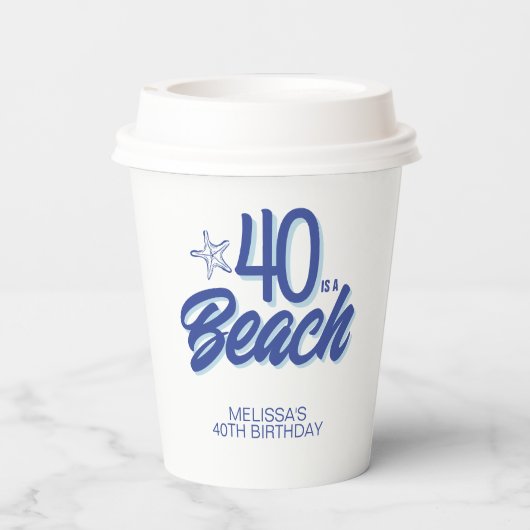 Trendy Hand Drawn Doodle 40 ist ein Strand Geburts Pappbecher (Rückseite)