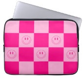 Trendy Hot Pink Checkered & Happy Smile Face Laptopschutzhülle (Vorderseite)
